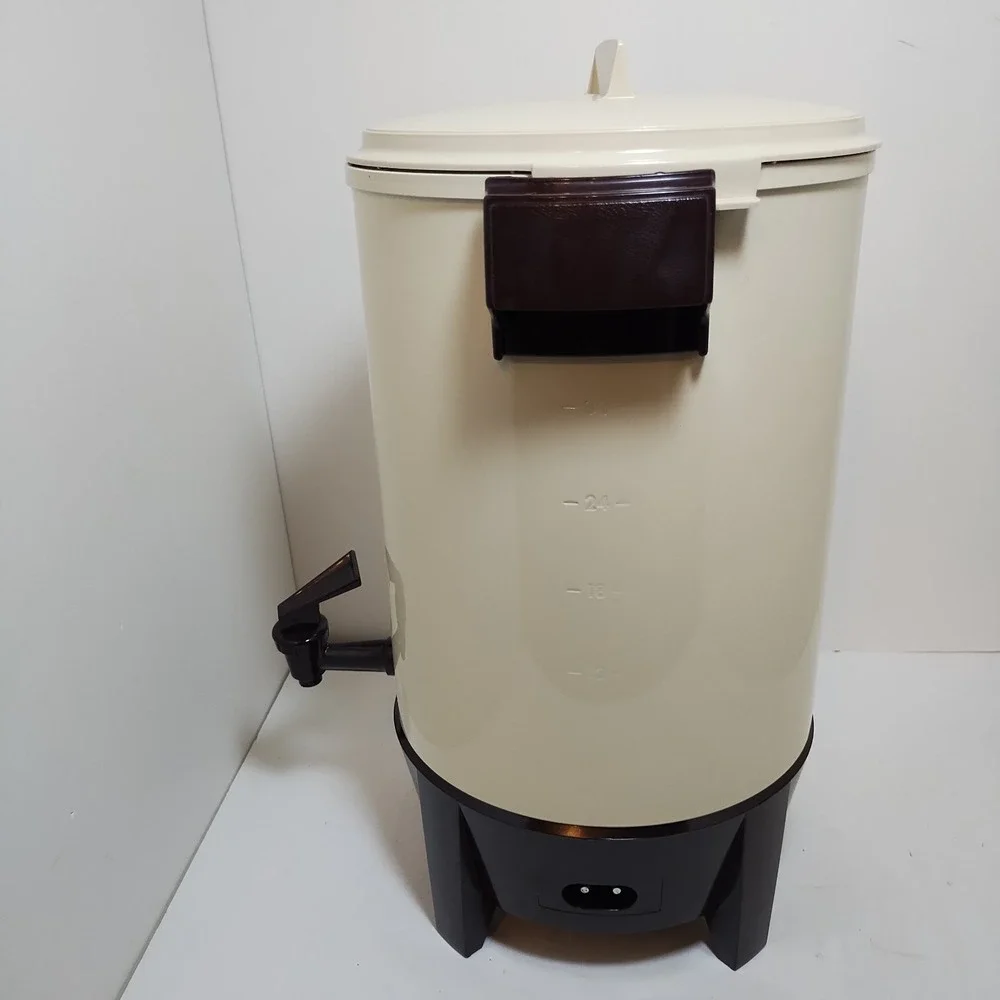 Vintage West Bend Party Perk 12-30 Cup Automatic Coffee Maker Percolator Urn